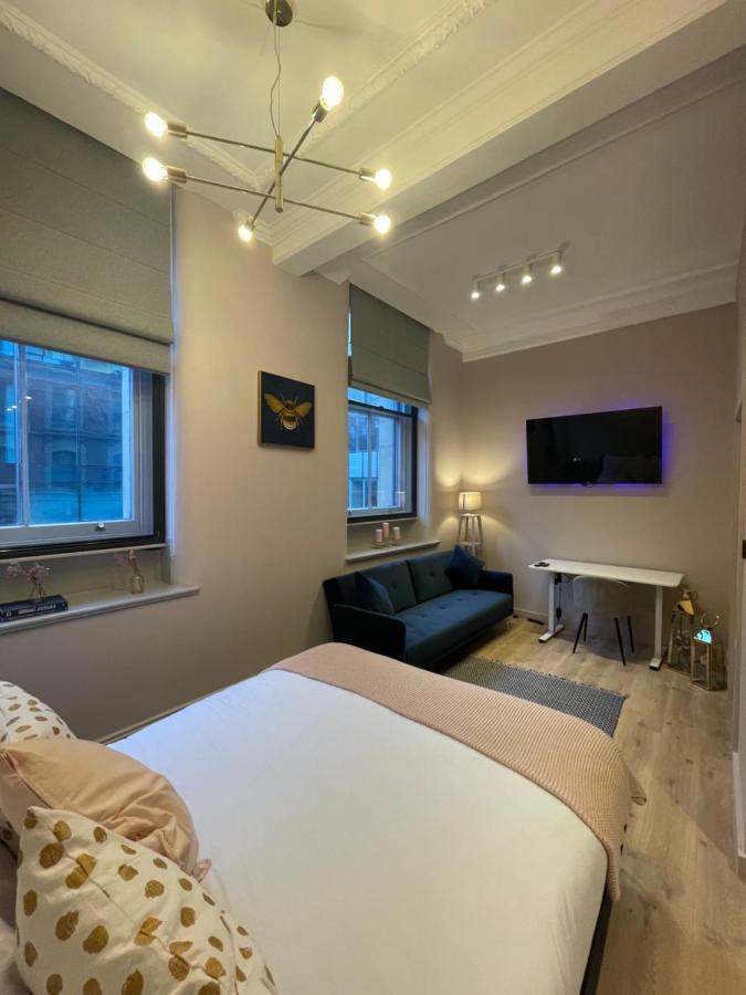 Stunning 2 Bed Apartment In Greater แมนเชสเตอร์ ภายนอก รูปภาพ
